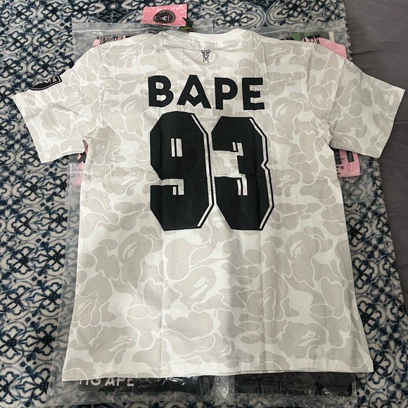 White Inter Miami Jersey Available-  Shipping Fast - Picture 2 of 3